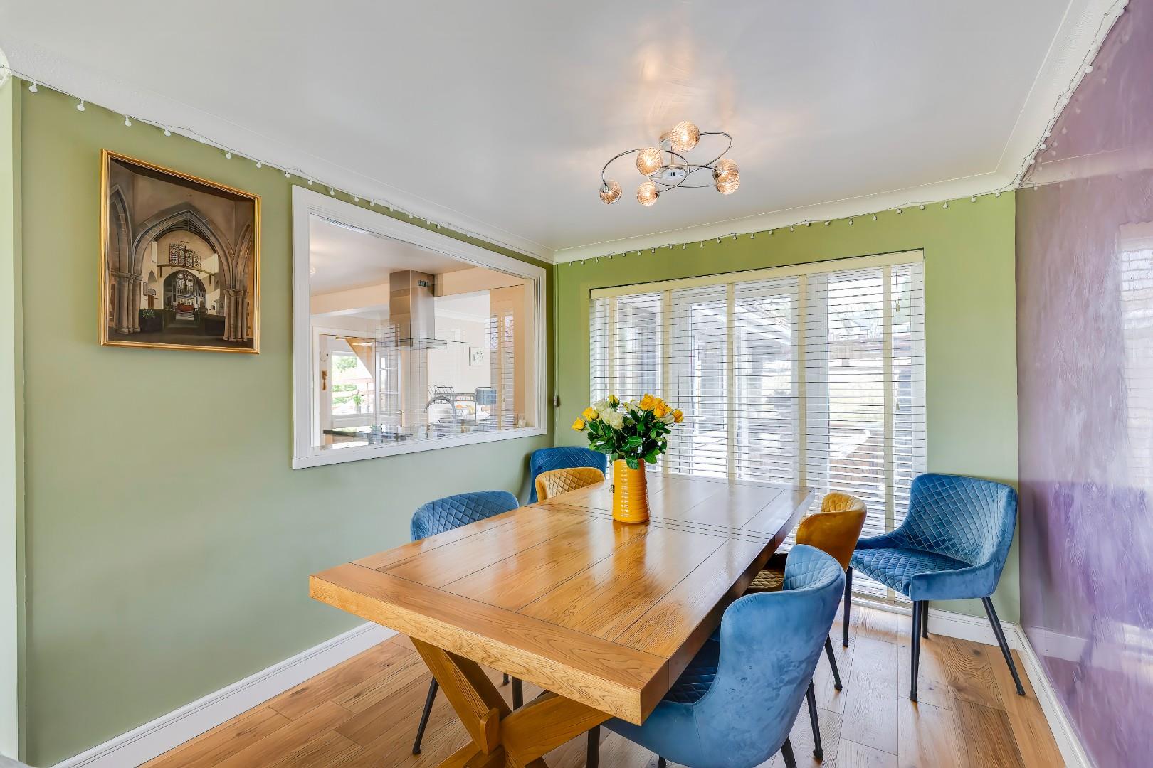 86a Port Road East, Barry, CF62 9PU